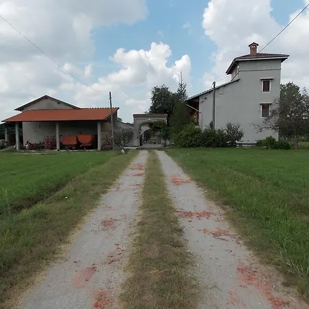 Farm stay La Farazzina *