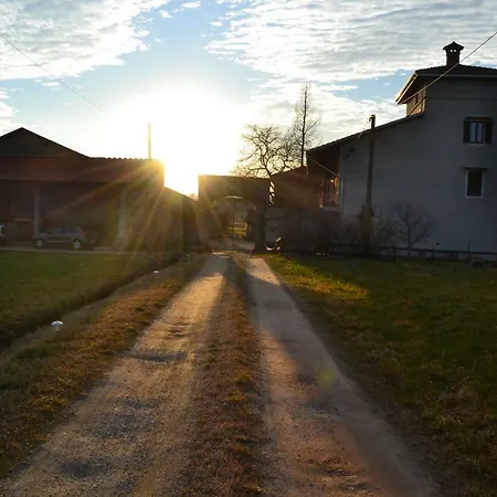 La Farazzina Farm stay Oleggio